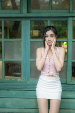 大叔和妈妈高清电视剧免费观看